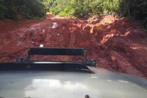 Deplorable Puruni to Itaballi road